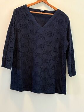 Lands End Navy Eyelet V-Neck Top L/P 14-16 Tunic w/ Slits PTP 21” L 28”